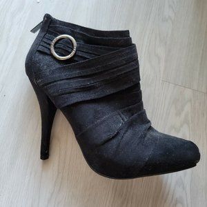 Guess Black Suede Booties High Heel Shoes Size 8.5 8 1/2